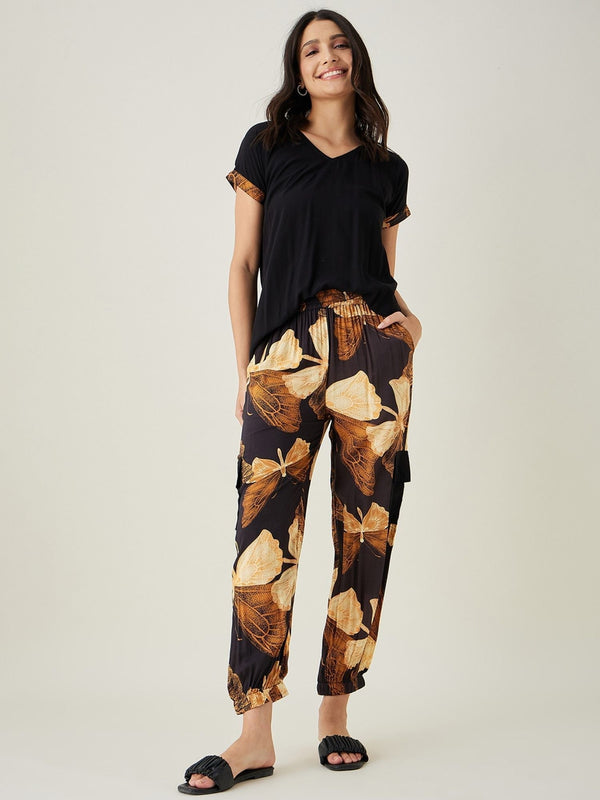 Black Flutter Printed Pyjama (Set of 2)