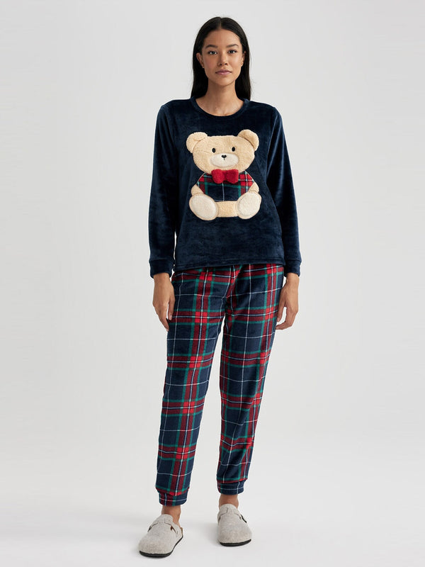 Applique Detail Round Neck T-Shirt & Checked Lounge Pants